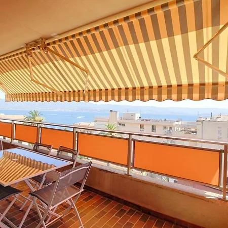 Ajaccio: Climatise 4 Pieces, 6 Couchages, Centre-ville - Fr-1-61-509 Apartment